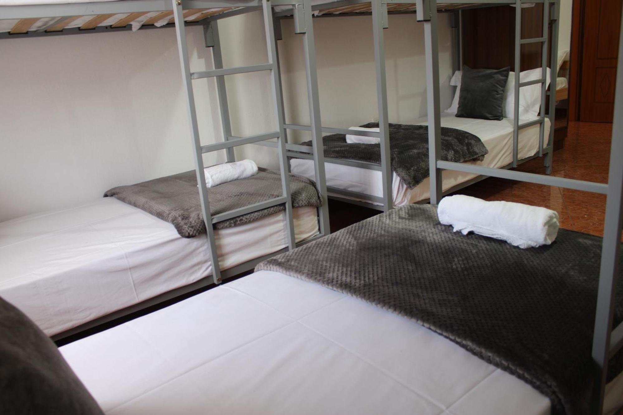 Crew Hostel 티라나 외부 사진