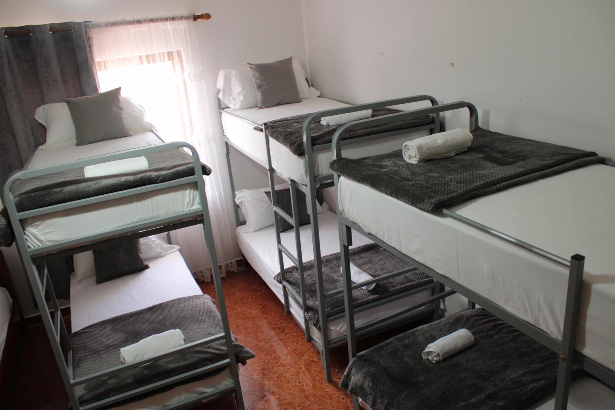 Crew Hostel 티라나 외부 사진
