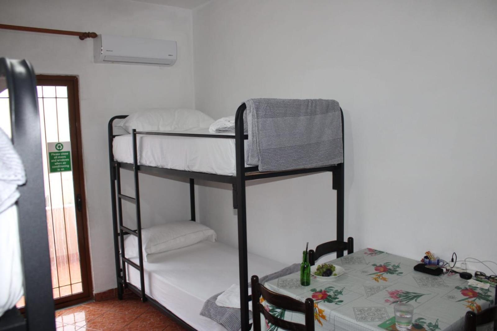 Crew Hostel 티라나 외부 사진